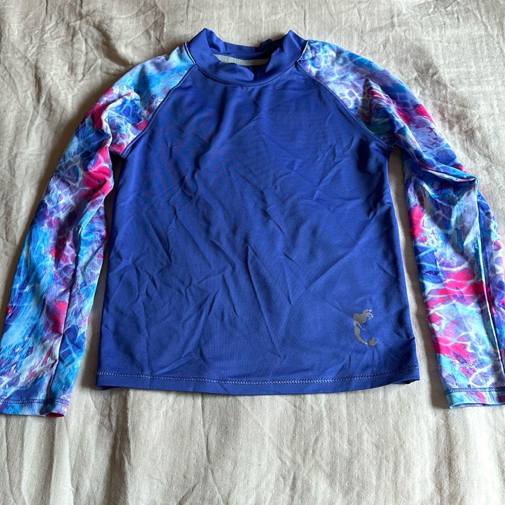 Reel Legends Youth Rash Guard Size M (5)
